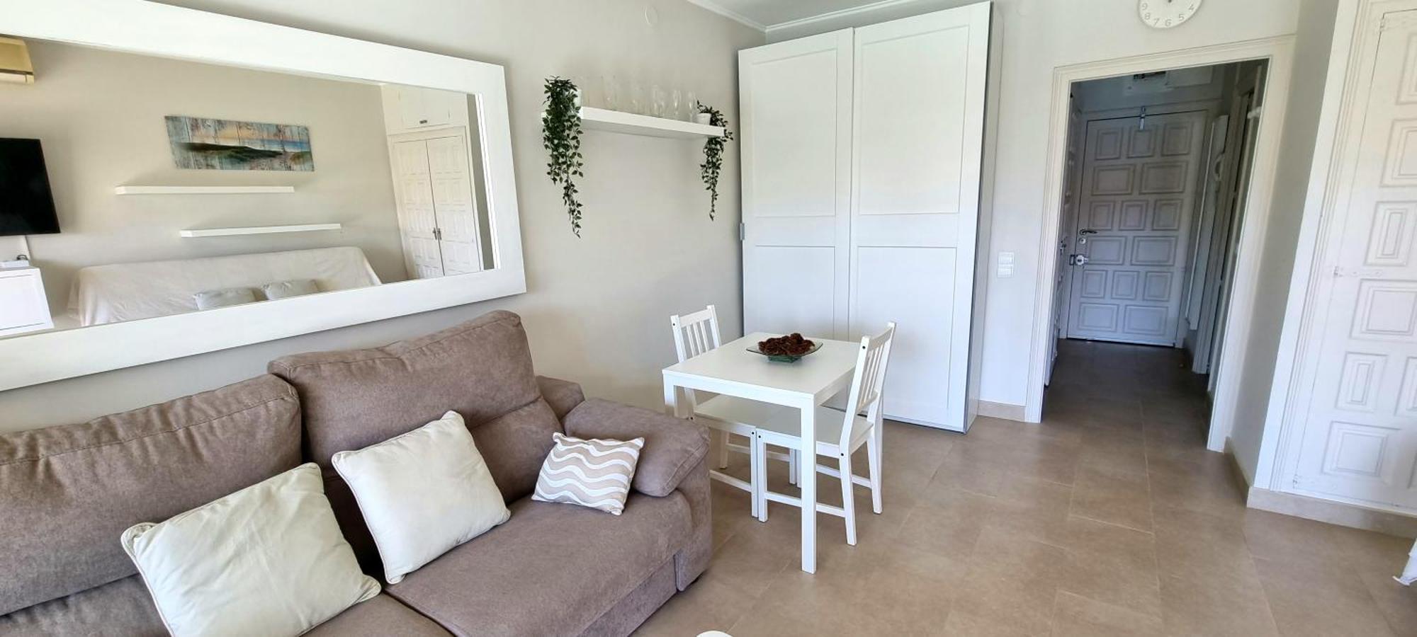 شقة Vidabrava, Sagaro Garden Loft ساغارو المظهر الخارجي الصورة