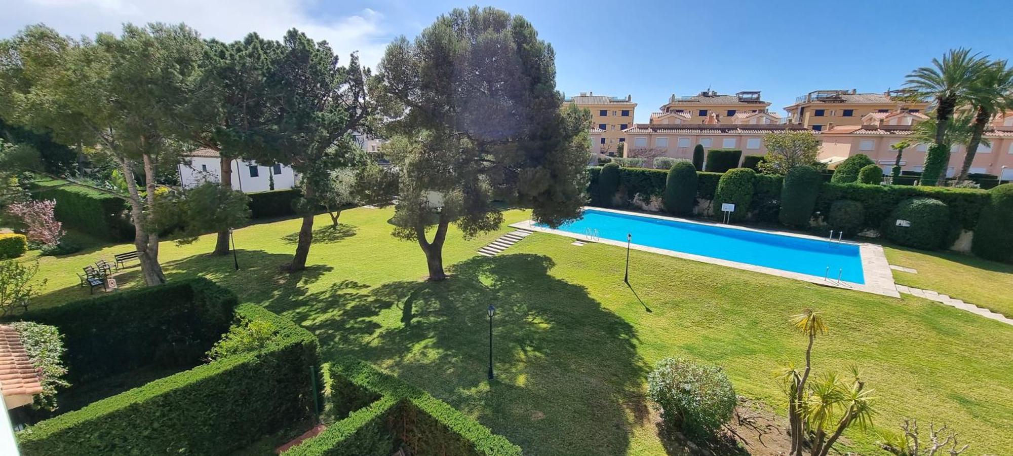 شقة Vidabrava, Sagaro Garden Loft ساغارو المظهر الخارجي الصورة